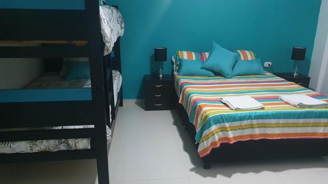 Отель Casa Evelyn Картахена Экстерьер фото